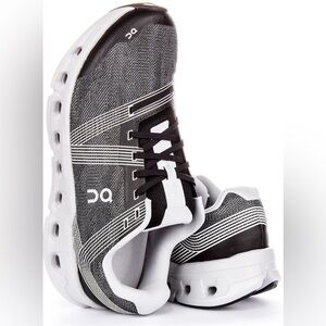 On Running Cloudgo Upgraded CloudTec Mesh Mens Sneaker Black White US M13